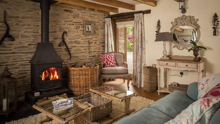 10 Cosy Cottages For a Winter Break